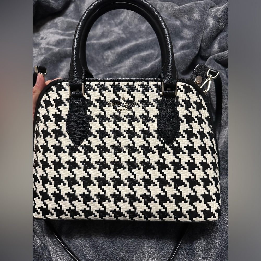 Kate spade satchel crossbody